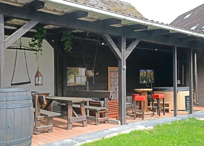 Дом отдыха Berghof Ganzes Haus By Interhome